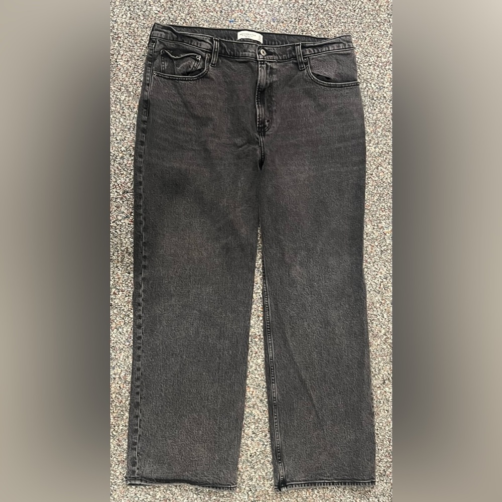 Abercrombie& Fitch High Rise Jeans Size 33/US16